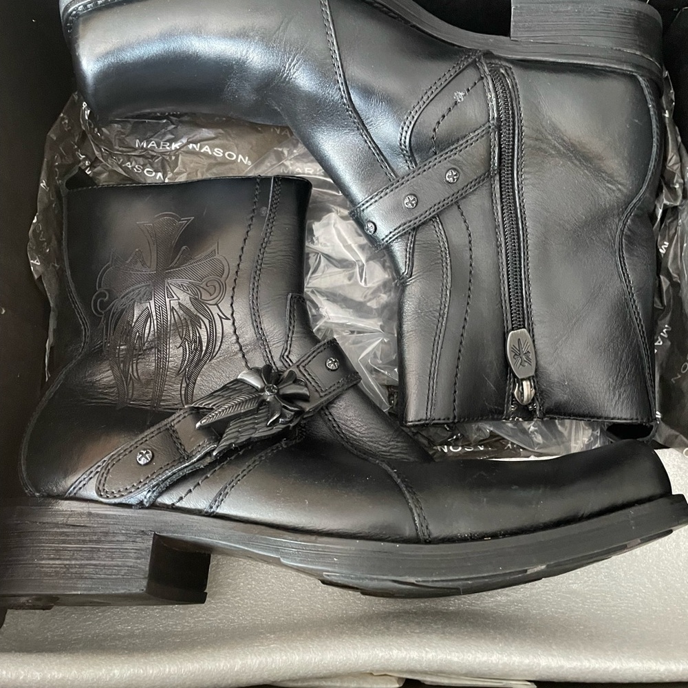 MARK NASON Coolest Black Leather Biker Moto Ankle Boots Cross Studded Skulls 8 - Picture 11 of 15